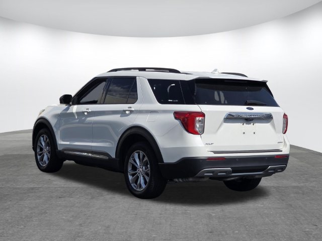 Used 2021 Ford Explorer XLT w/ Equipment Group 202A AWD/4WD image 6