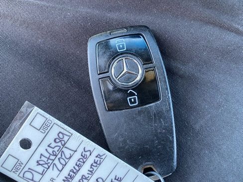 Used 2021 Mercedes-Benz Sprinter 4500 image 31