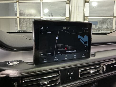 Used 2024 Lincoln Aviator AWD w/ Premium Package image 28