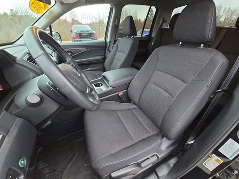 Used 2024 Honda Ridgeline Sport image 54