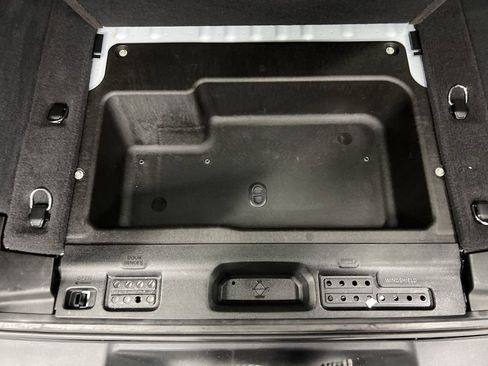 Used 2024 Jeep Wrangler Sport S image 12