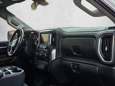 Used 2019 Chevrolet Silverado 1500 LT w/ Texas Edition image 26