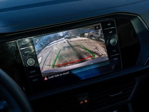 Used 2024 Volkswagen Jetta SEL image 20