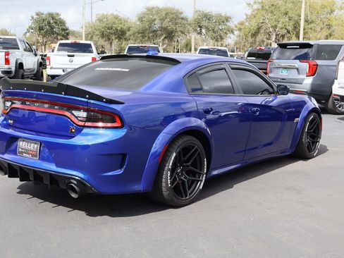 Used 2022 Dodge Charger Scat Pack w/ Dynamics Package image 8