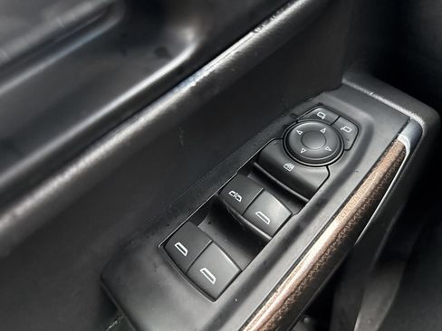 Used 2019 Chevrolet Silverado 1500 RST w/ All-Star Edition AWD/4WD image 35
