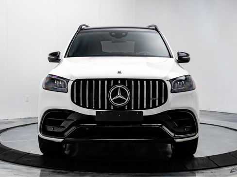 Used 2022 Mercedes-Benz GLS 63 AMG 4MATIC w/ Warmth & Comfort Package image 25