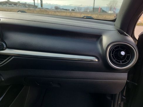 Used 2021 Kia Forte GT-Line w/ GT-Line Premium Package image 16