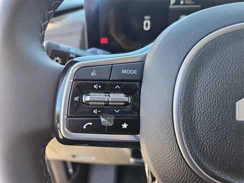 New 2026 Kia Carnival LXS image 22