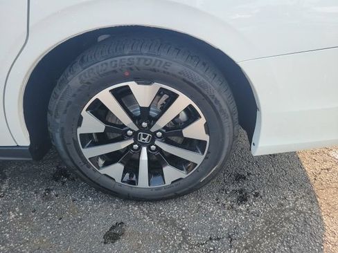 New 2026 Honda Odyssey EX-L image 11