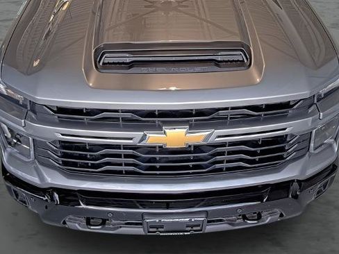 New 2026 Chevrolet Silverado 2500 Custom w/ Custom Value Package AWD/4WD image 18