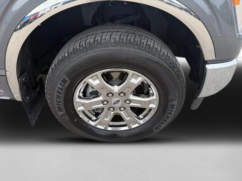 Used 2022 Ford F150 XLT AWD/4WD image 31