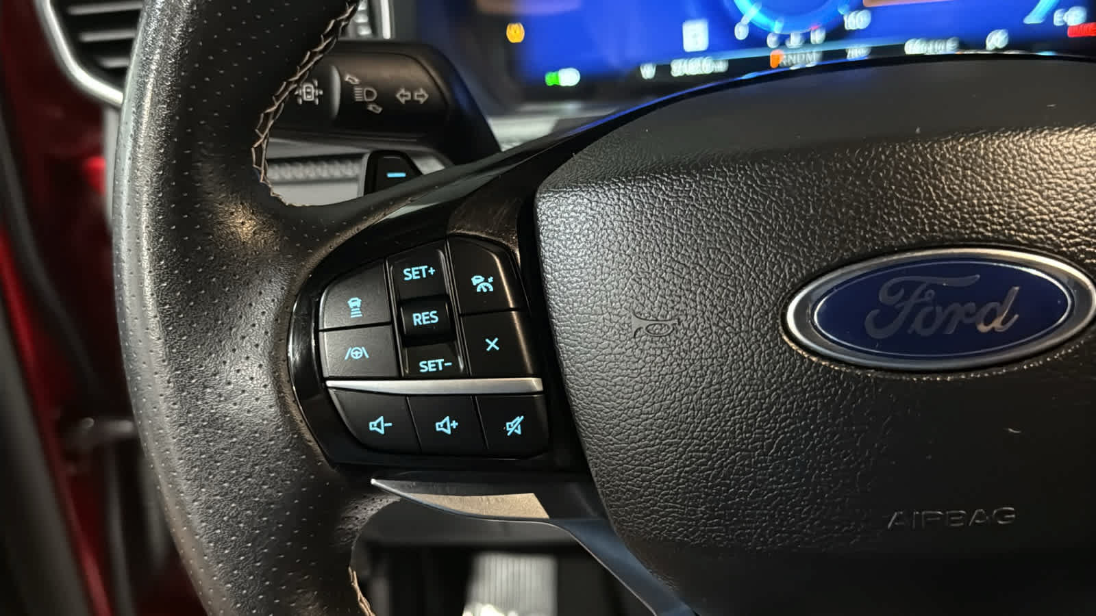 Used 2022 Ford Explorer ST w/ ST Street Pack AWD/4WD image 12