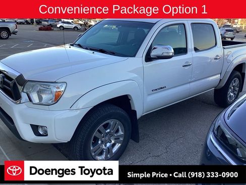 Used 2013 Toyota Tacoma 4x4 Double Cab w/ Limited Pkg image 3
