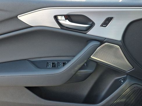 Used 2023 Acura TLX w/ Technology Package image 12