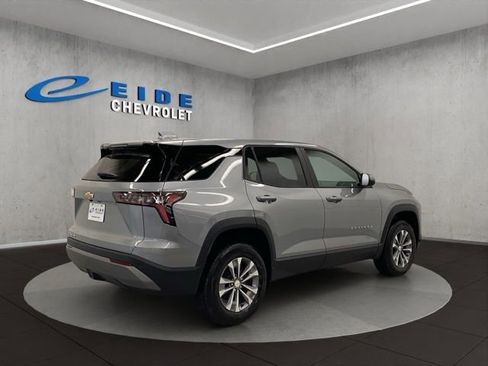 New 2026 Chevrolet Equinox LT AWD/4WD image 5