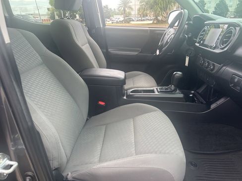 Used 2021 Toyota Tacoma SR image 14