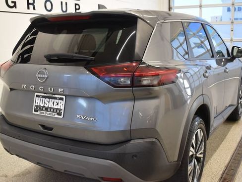 Used 2023 Nissan Rogue SV AWD/4WD image 4