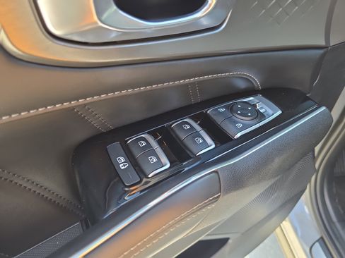 Certified 2022 Kia Sorento SX AWD/4WD image 21