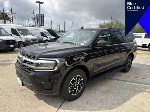 Used 2024 Ford Expedition Max XLT image 4