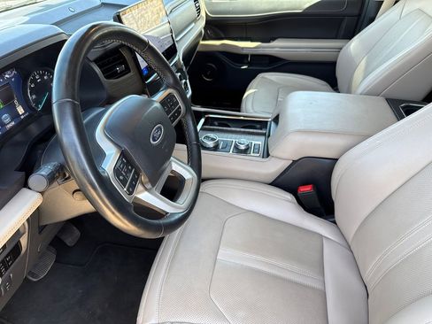 Used 2024 Ford Expedition Max Limited image 20