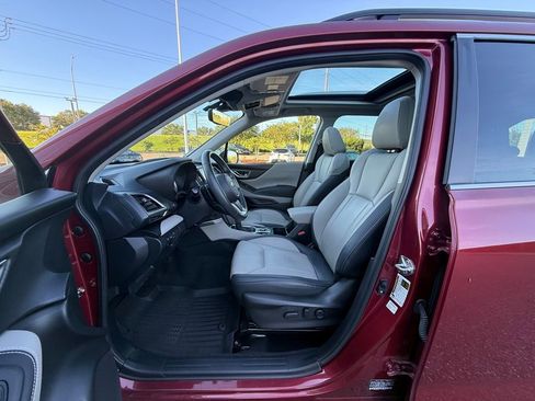 Used 2023 Subaru Forester Limited image 9