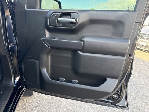 Used 2023 Chevrolet Silverado 1500 Custom image 30