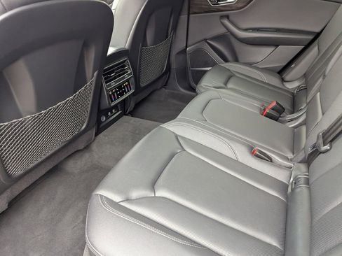 Used 2019 Audi Q8 Premium Plus AWD/4WD image 15
