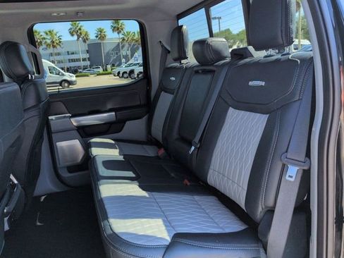 Used 2024 Ford F250 Limited image 13