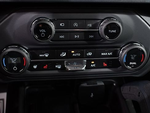 New 2026 Ford Bronco Badlands AWD/4WD image 29