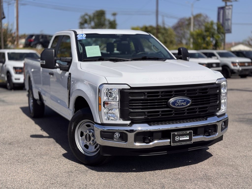 Used 2024 Ford F350 XL w/ XL Chrome Package RWD image 2