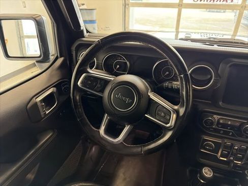 Used 2021 Jeep Wrangler Unlimited Sahara w/ Uconnect 4C Nav & Sound Group image 31
