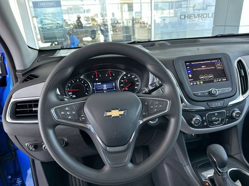 Used 2024 Chevrolet Equinox LS w/ LS Convenience Package FWD image 14