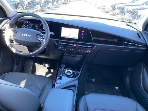 New 2025 Kia Niro Wind image 23