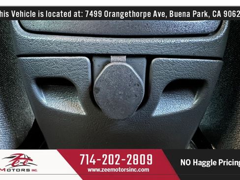 Used 2004 GMC Envoy SLE w/ Preferred Equipment Group RWD image 35