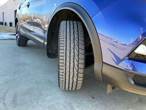 Used 2022 Nissan Rogue Sport SL image 16