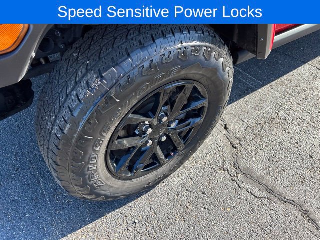 Used 2023 Jeep Gladiator Sport AWD/4WD image 17