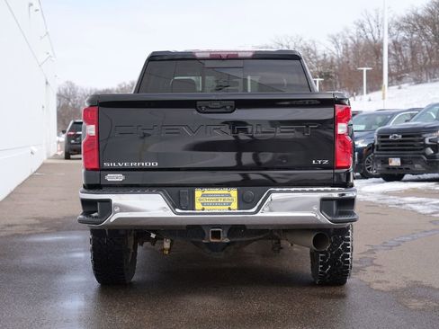 Used 2021 Chevrolet Silverado 3500 LTZ w/ LTZ Plus Package image 4
