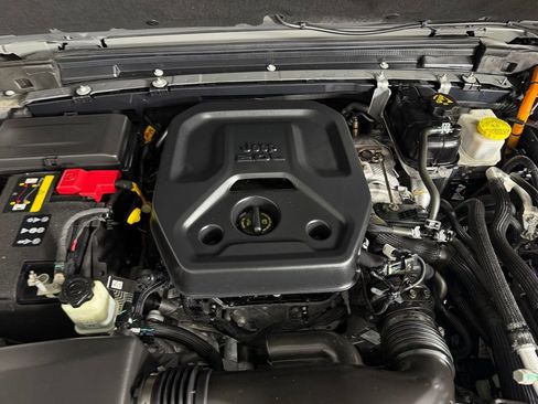Certified 2023 Jeep Wrangler Unlimited AWD/4WD image 41