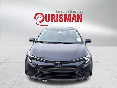 Used 2026 Toyota Corolla LE image 6