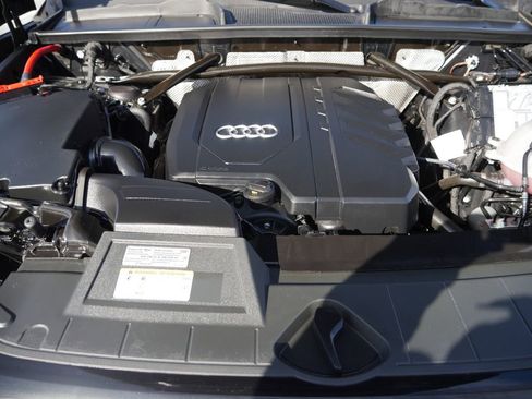 Certified 2023 Audi Q5 2.0T Premium Plus w/ Premium Plus Package image 11