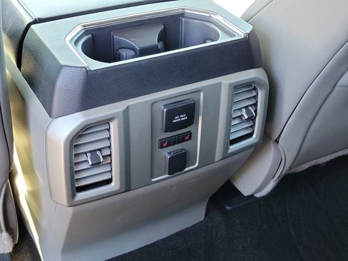 Used 2015 Ford F150 Lariat w/ Equipment Group 502A Luxury AWD/4WD image 14
