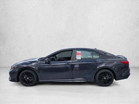 New 2026 Toyota Camry SE FWD image 5