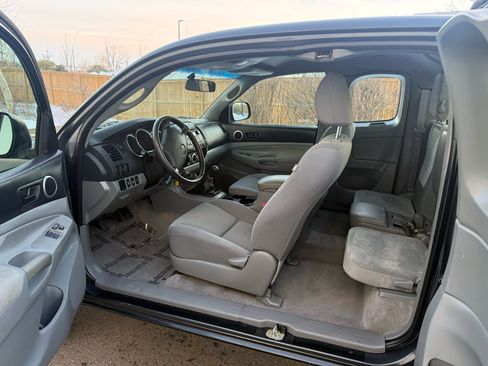 Used 2010 Toyota Tacoma 4x4 Access Cab V6 image 22