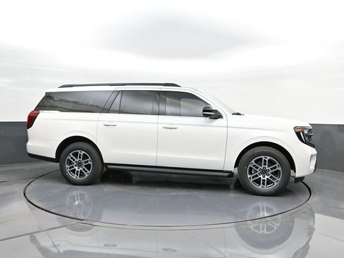 New 2025 Ford Expedition Max Active image 22