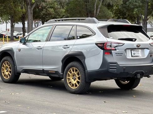 Used 2022 Subaru Outback Wilderness image 6
