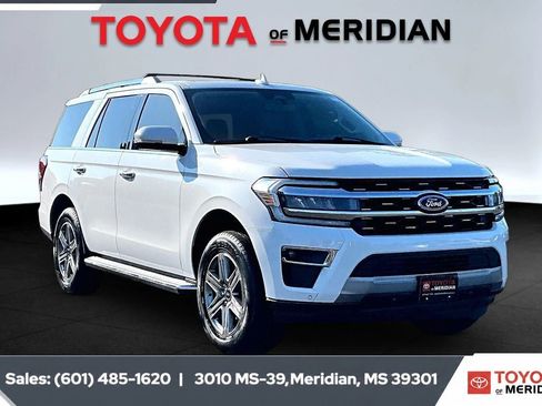 Used 2022 Ford Expedition Limited RWD image 1