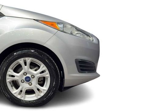 Used 2015 Ford Fiesta SE FWD image 8