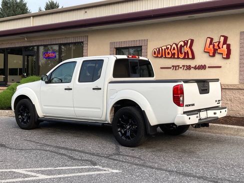 Used 2019 Nissan Frontier SV w/ Value Truck Package AWD/4WD image 5