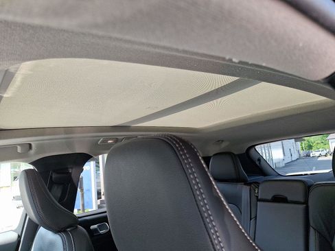 New 2026 Volvo XC40 B5 Ultra w/ Protection Package Premier image 10