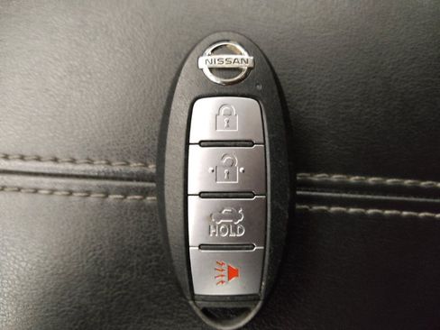 Used 2023 Nissan Sentra SV FWD image 32